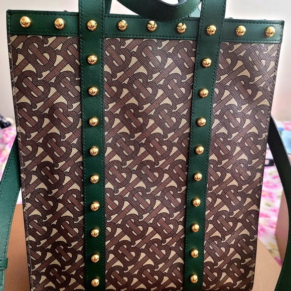 Handbag - Picture 2 of 16